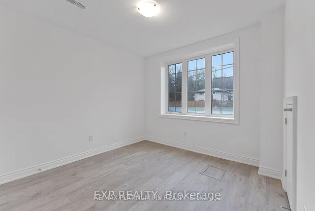 Additional property image - 2577 Islington Ave
