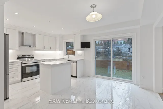 Additional property image - 2577 Islington Ave