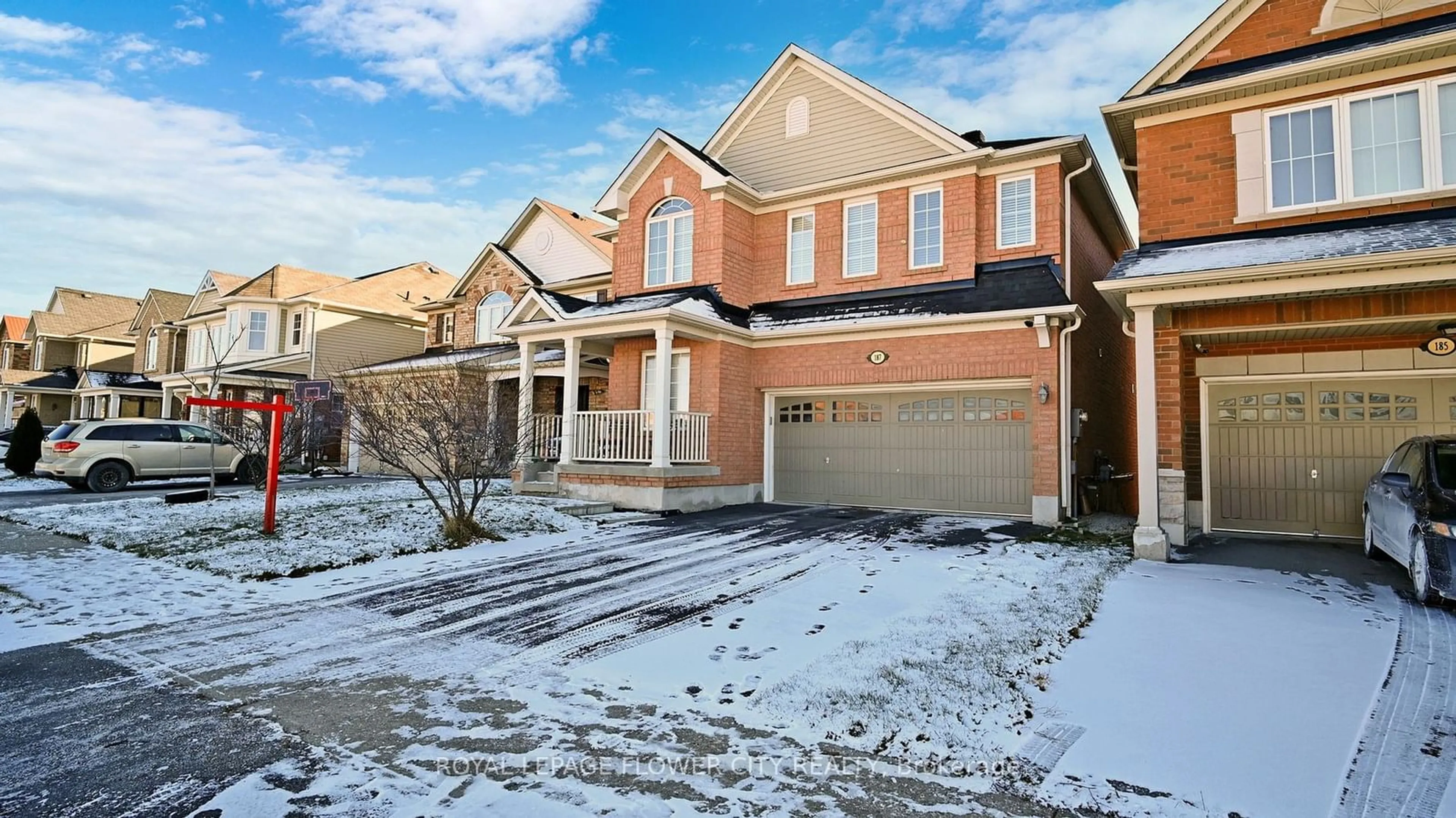 Home with brick exterior material, street for 187 Valleyway Dr, Brampton Ontario L6X 0N3