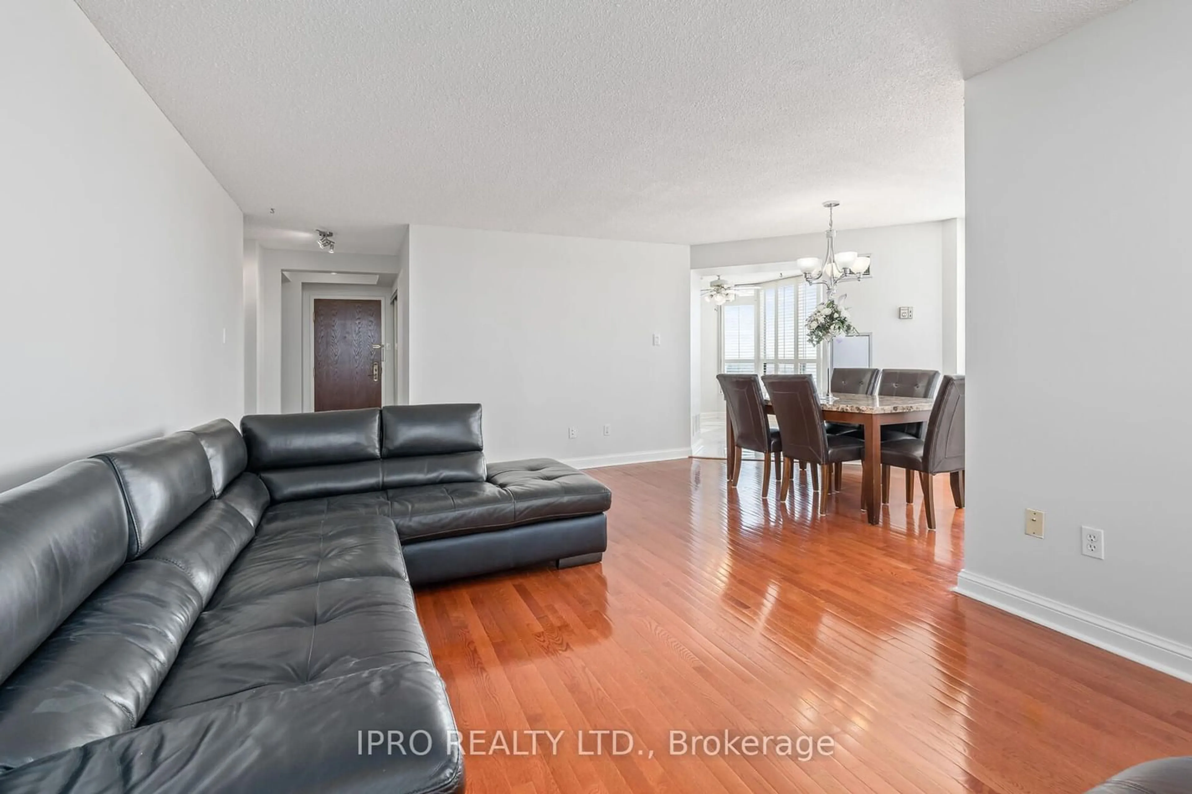 Living room with furniture, unknown for 22 Hanover Rd #909, Brampton Ontario L6S 5K7