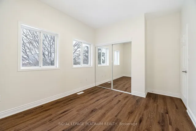 Additional property image - 10 Spadina Rd