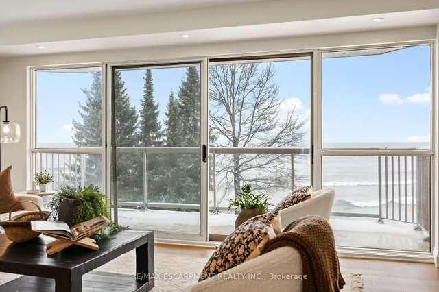Additional property image - 2210 Lakeshore Rd Unit 202