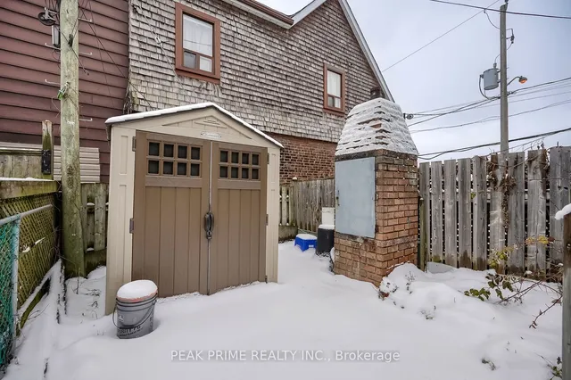 Additional property image - 11 Bloem Ave
