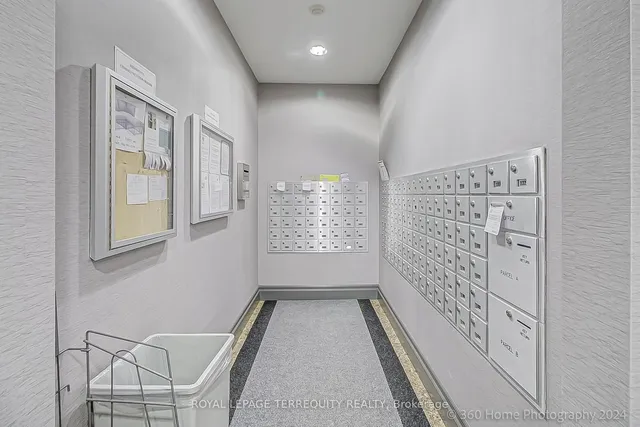 Additional property image - 2772 Keele St Unit 101