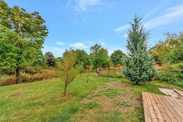 Additional property image - 3318 Dundas St