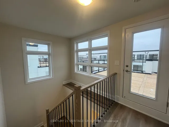 Additional property image - 1581 Rose Way Unit 523