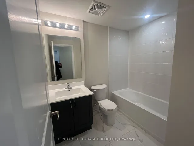 Additional property image - 1581 Rose Way Unit 523