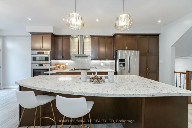 Additional property image - 389 Etheridge Ave