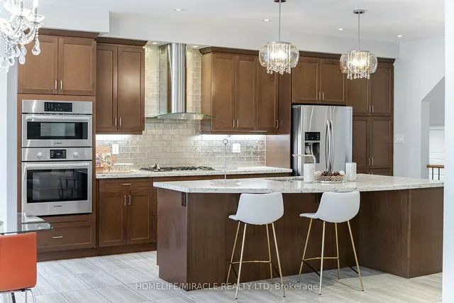 Additional property image - 389 Etheridge Ave