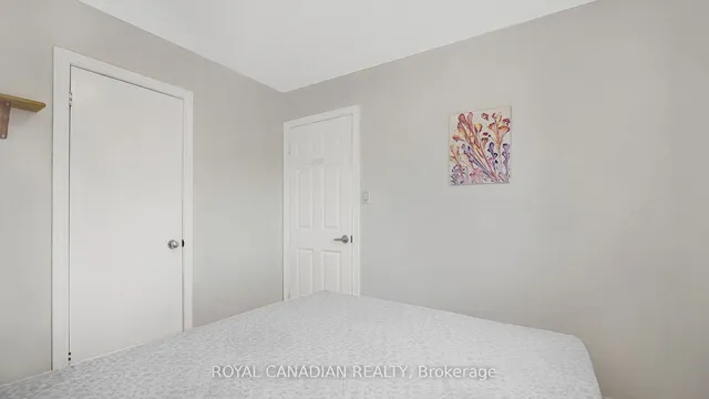 Additional property image - 18 Wabash Crt
