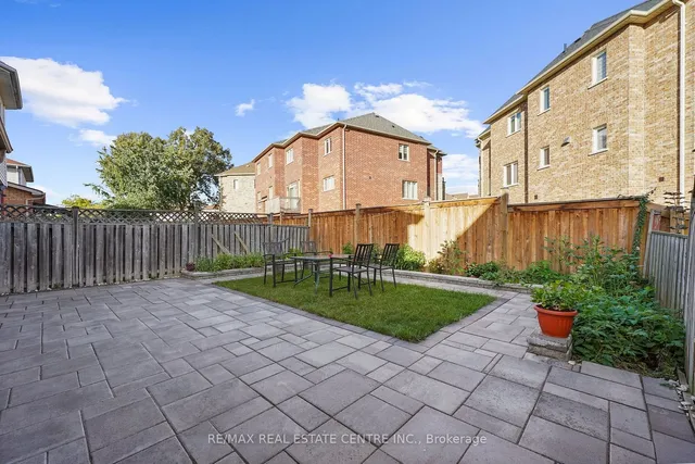 Primary image of 33 Trammell Lane