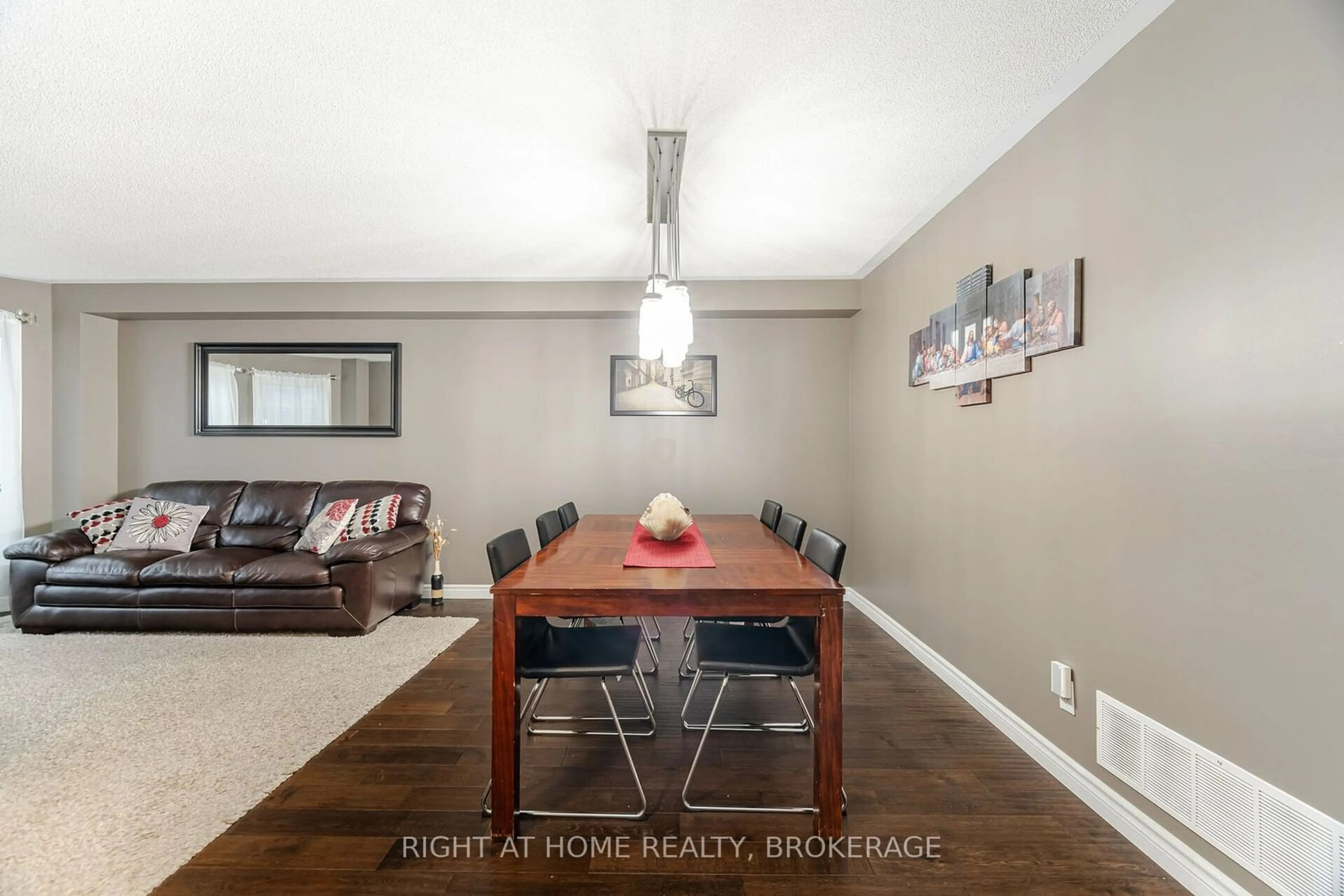 Dining room, wood/laminate floor for 1190 Fox Cres, Milton Ontario L9T 6C5