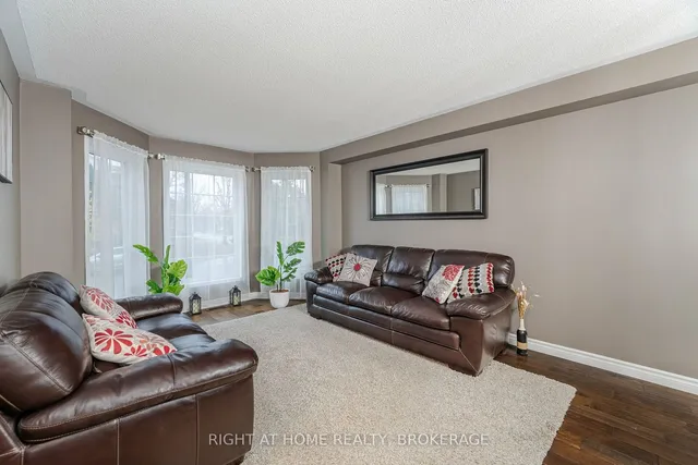 Additional image 33 of 1190 Fox Cres