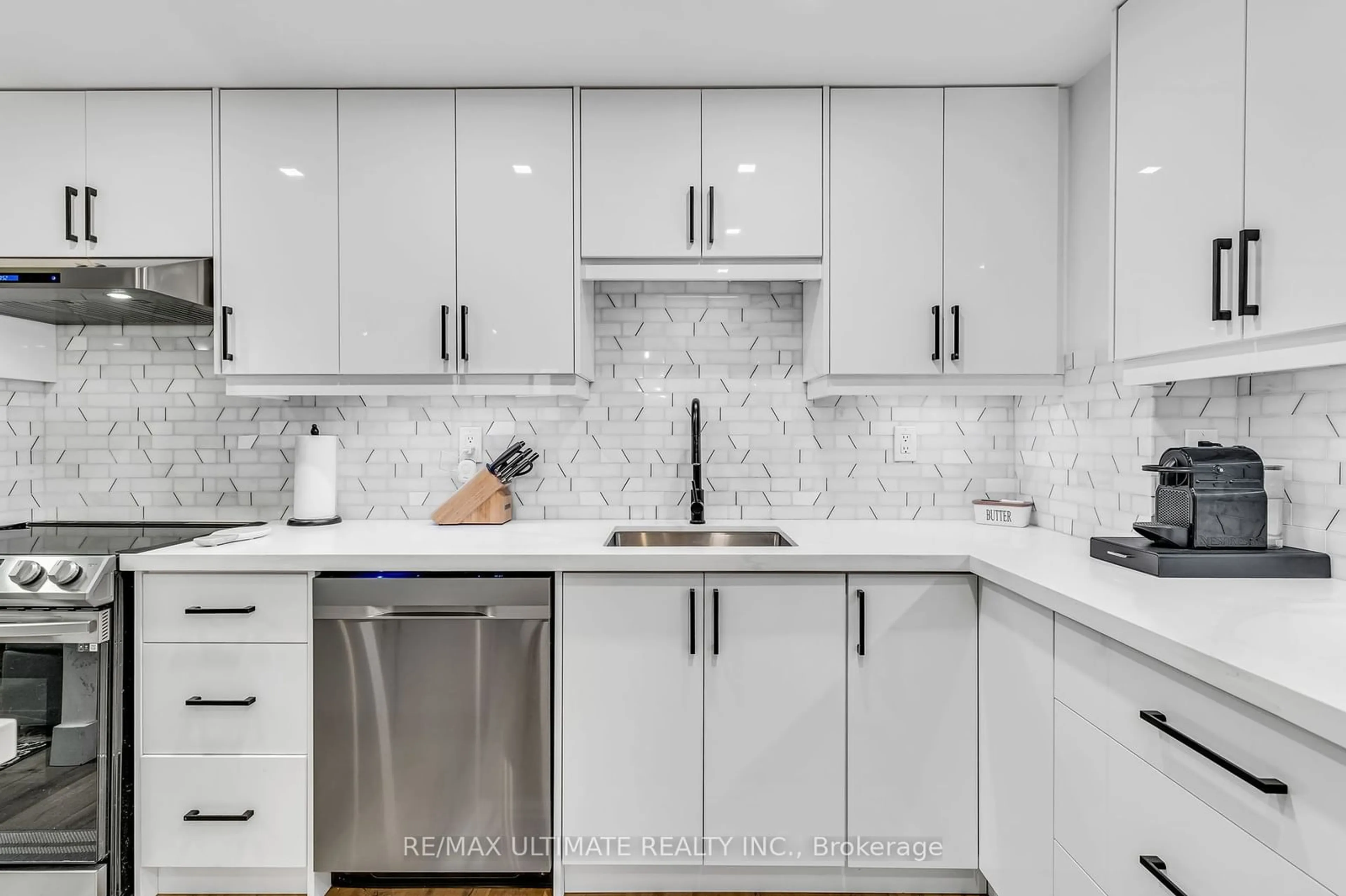 Contemporary kitchen, ceramic/tile floor for 85 Emmett Ave #1508, Toronto Ontario M6M 5A2