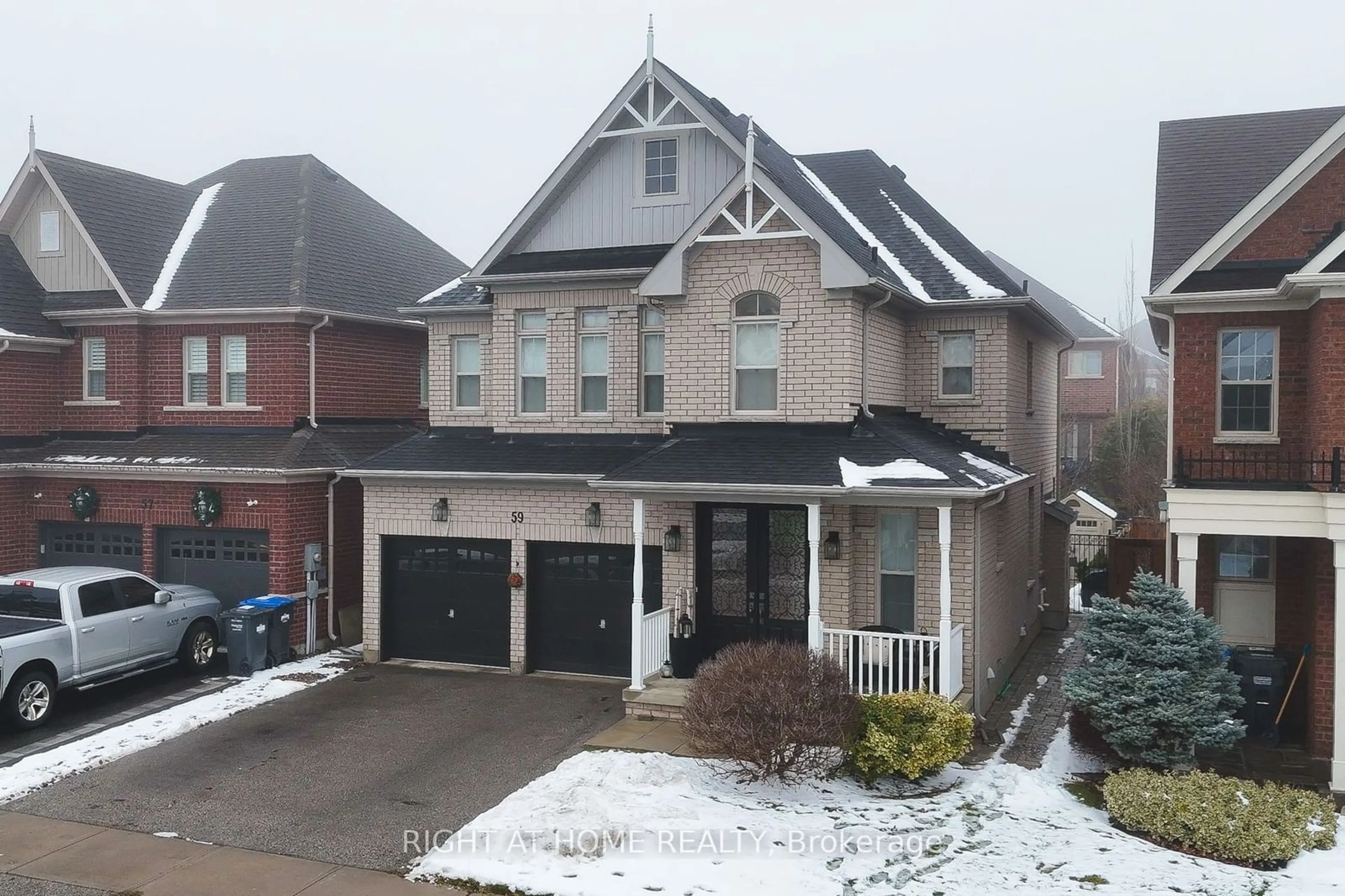 Home with brick exterior material, street for 59 Paisley Green Ave, Caledon Ontario L7C 3R9