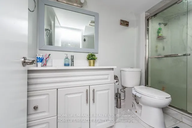 Additional property image - 30 Lloyd Cres