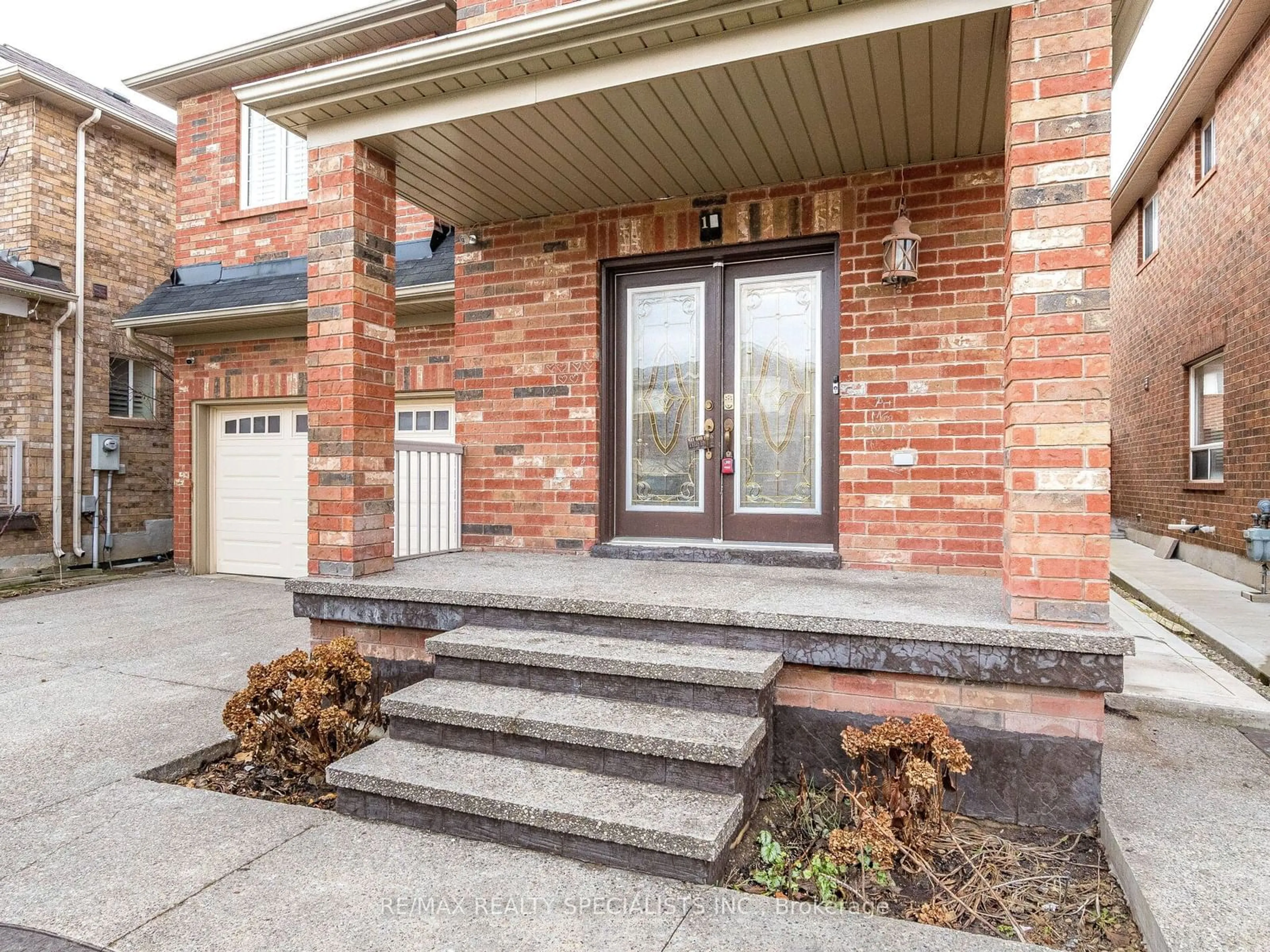 Home with brick exterior material, street for 11 Stillman Dr, Brampton Ontario L6X 0T2