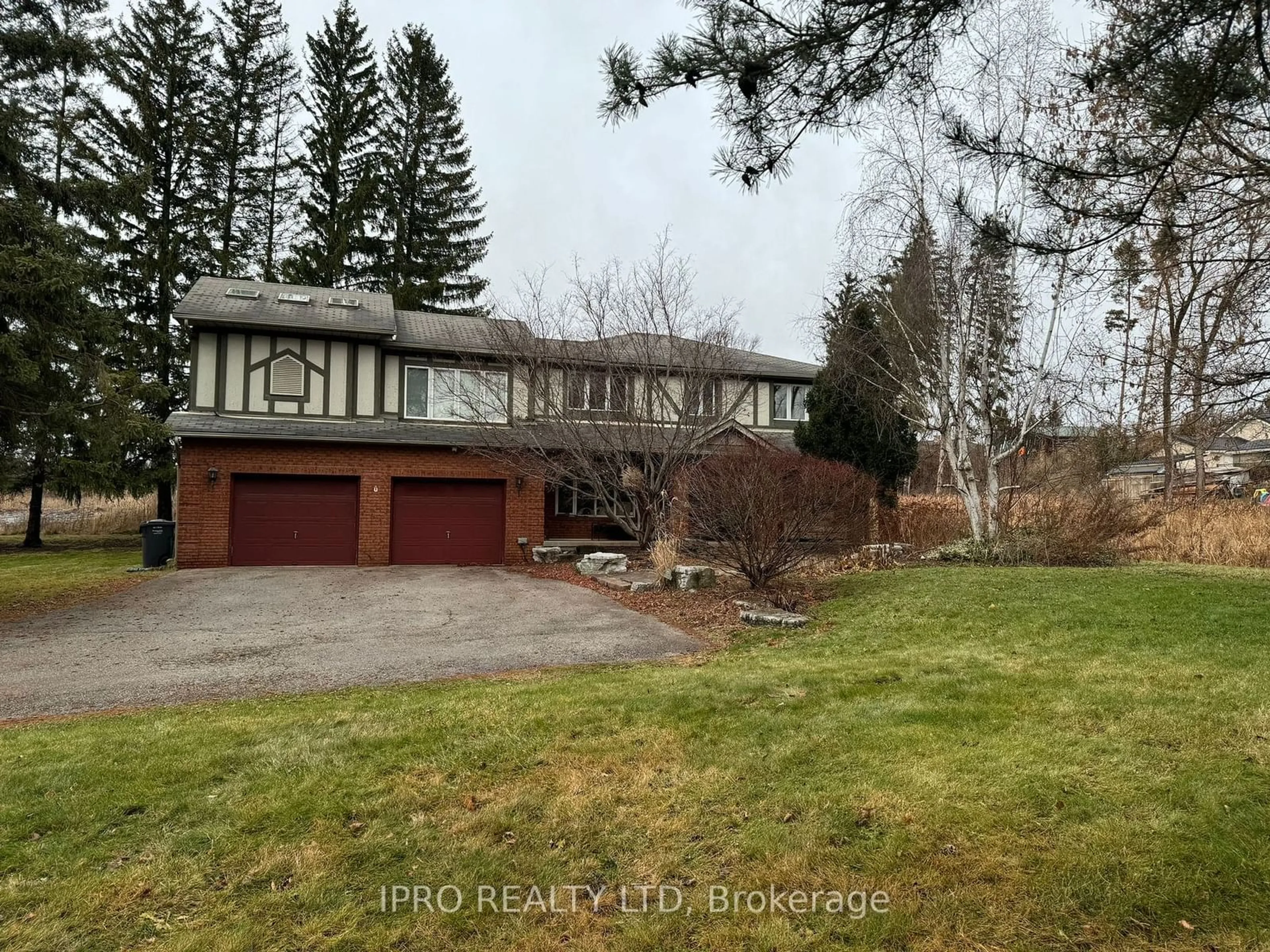 A pic from outside/outdoor area/front of a property/back of a property/a pic from drone, street for 2696 Embleton Rd, Brampton Ontario L6X 0E2