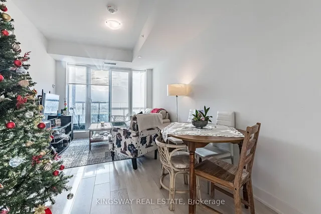 Additional property image - 2481 Taunton Rd Unit 901
