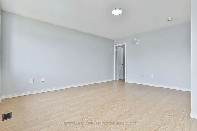 Additional property image - 67 Yellowknife Rd