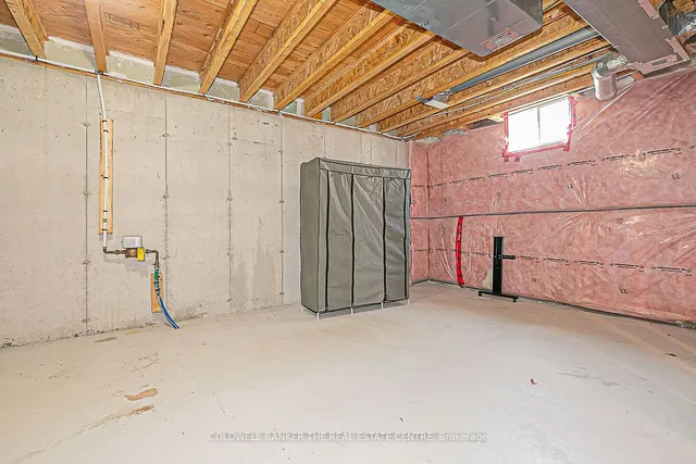 Additional property image - 67 Yellowknife Rd