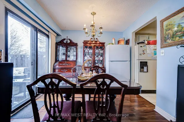 Additional property image - 7475 Goreway Dr Unit 18
