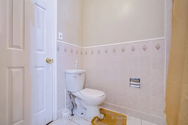 Additional property image - 7475 Goreway Dr Unit 18