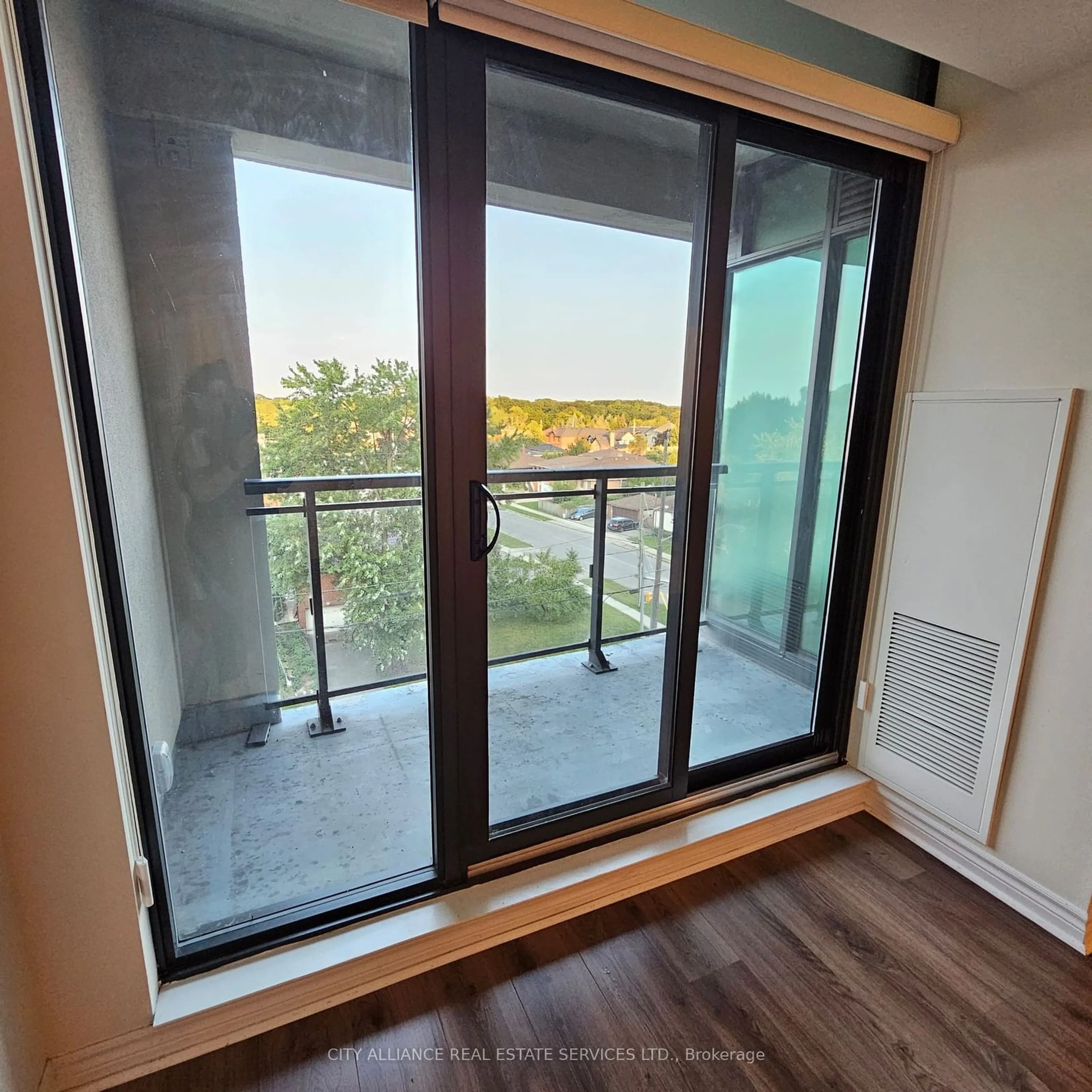 Balcony in the apartment, water/lake/river/ocean view for 2522 Keele St #512, Toronto Ontario M6L 2N8