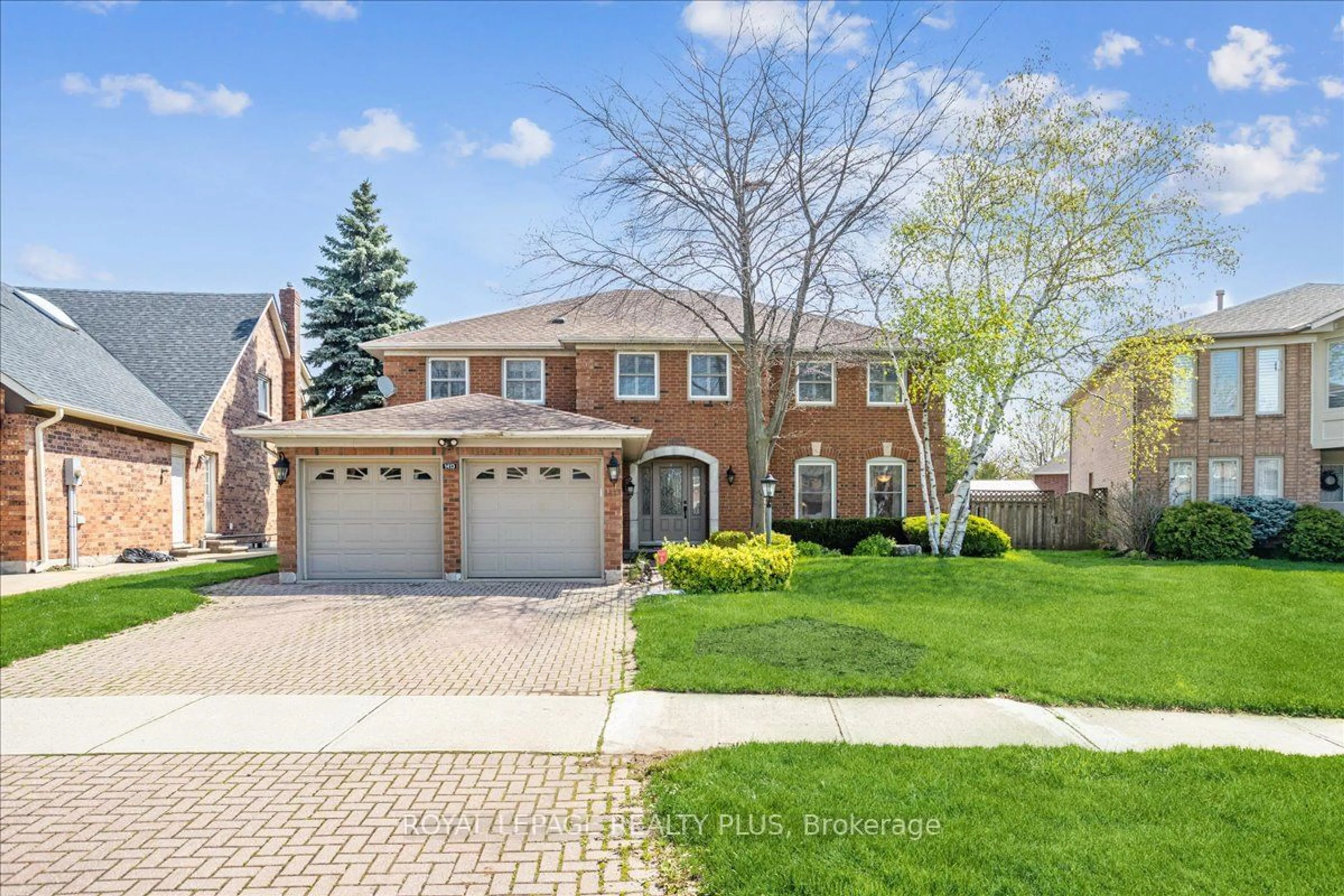 Home with brick exterior material, street for 1413 Thistledown Rd, Oakville Ontario L6M 1Y4