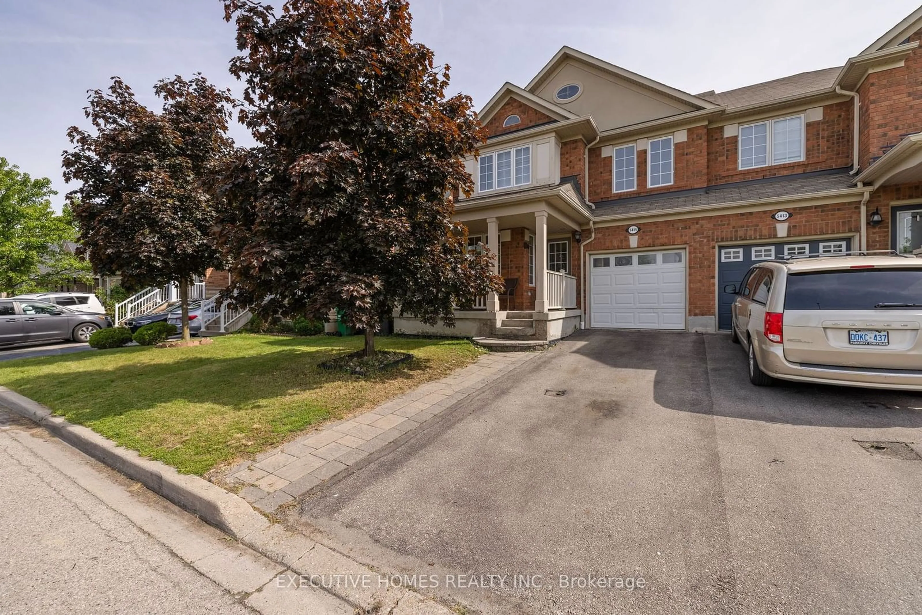 Unknown for 5415 Longford Dr, Mississauga Ontario L5M 7Y3