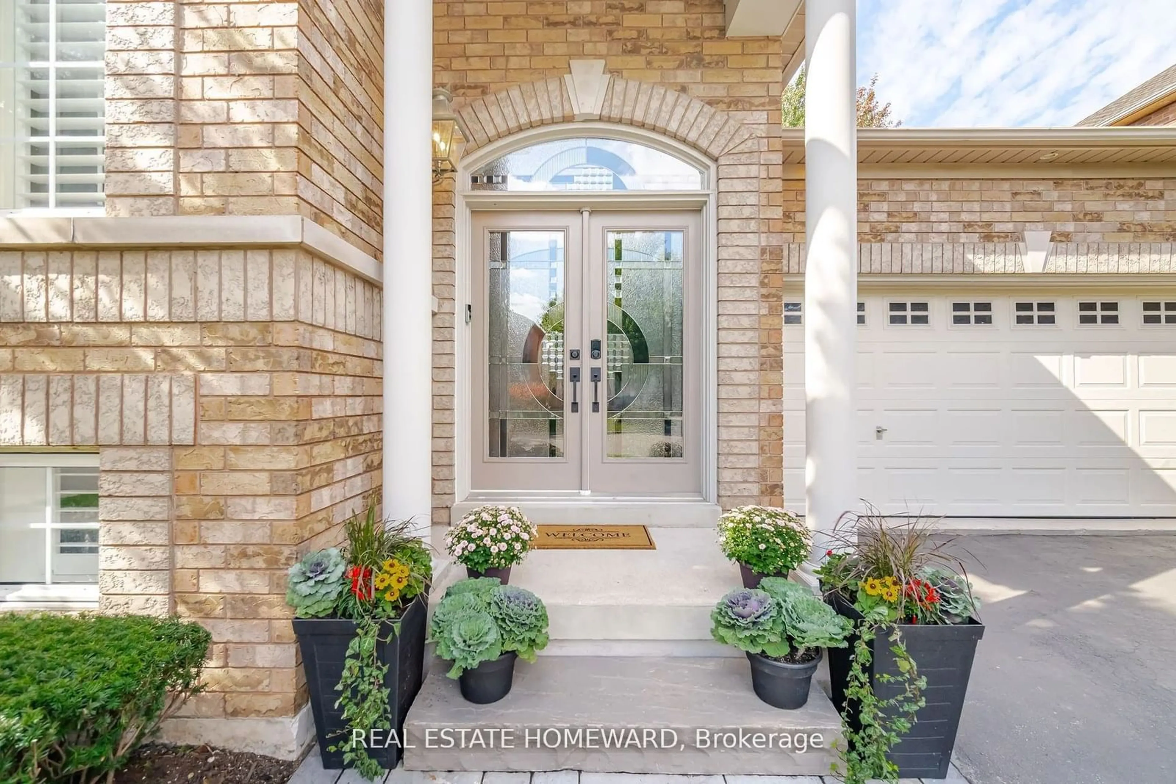 Indoor entryway for 3101 Portree Cres, Oakville Ontario L6M 5C4