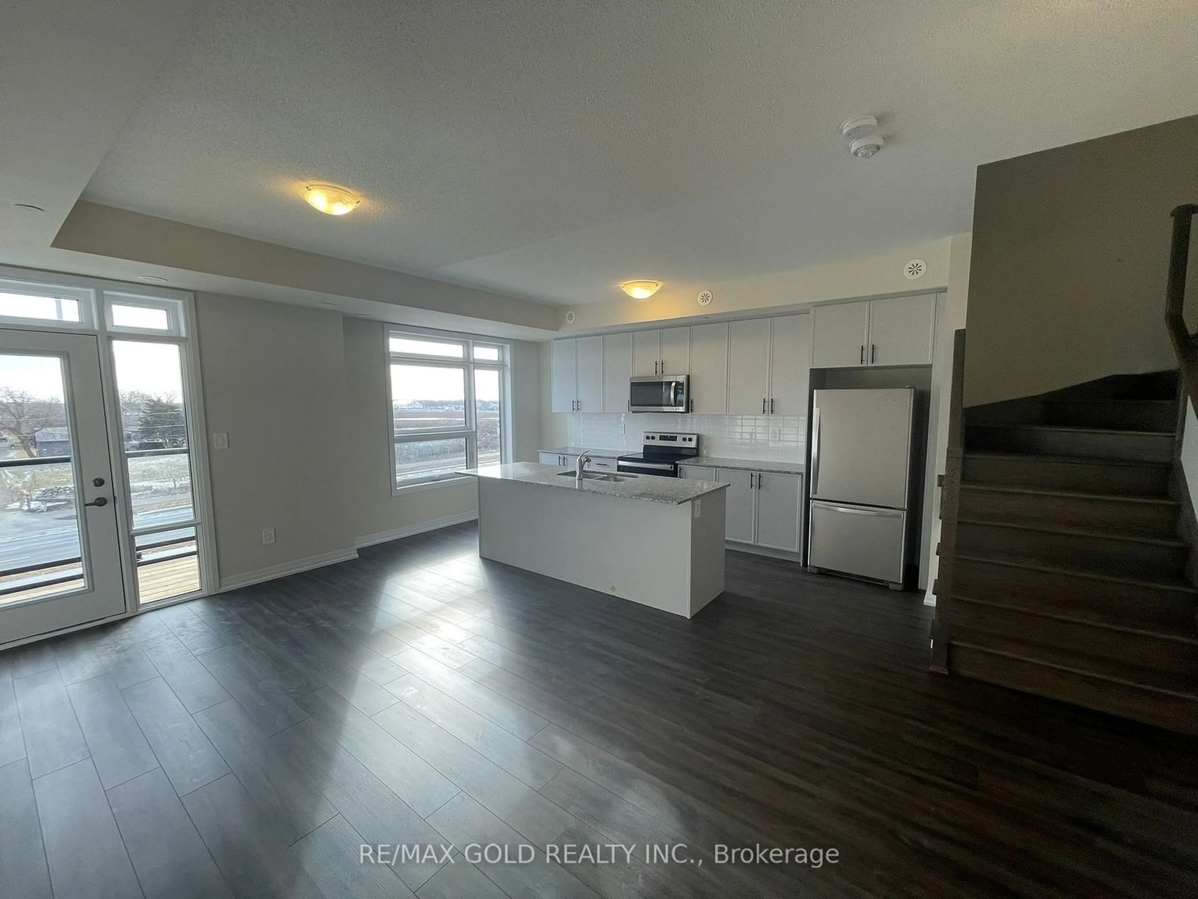 Open concept kitchen, unknown for 1581 Rose Way #414, Milton Ontario L9E 1N4