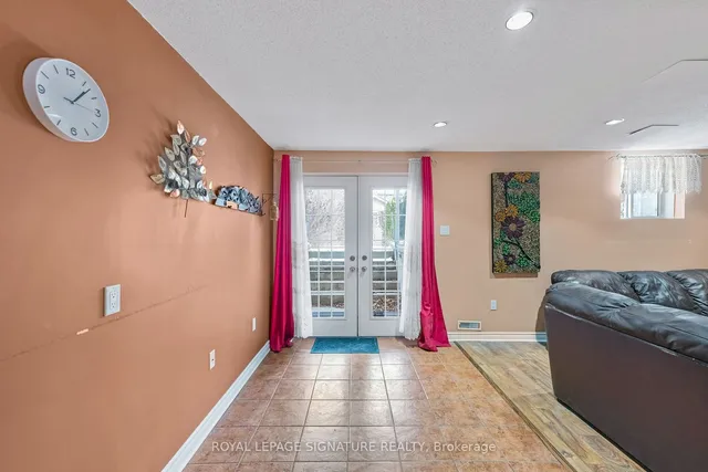 Additional property image - 102 Pennyroyal Cres