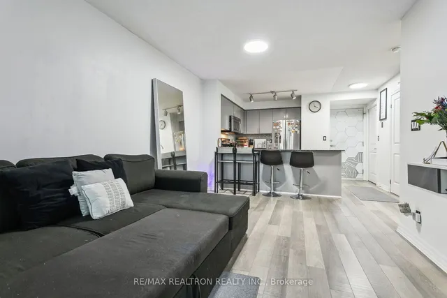 Additional property image - 80 Esther Lorrie Dr Unit 803