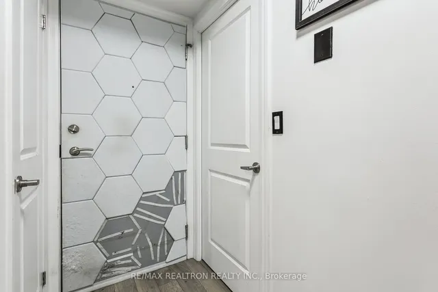 Additional property image - 80 Esther Lorrie Dr Unit 803