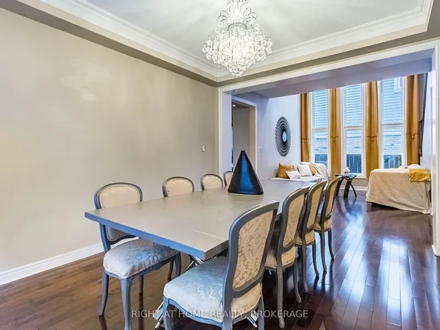Additional image 30 of 1084 Holdsworth Cres