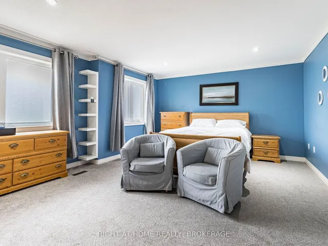 Additional image 19 of 1084 Holdsworth Cres
