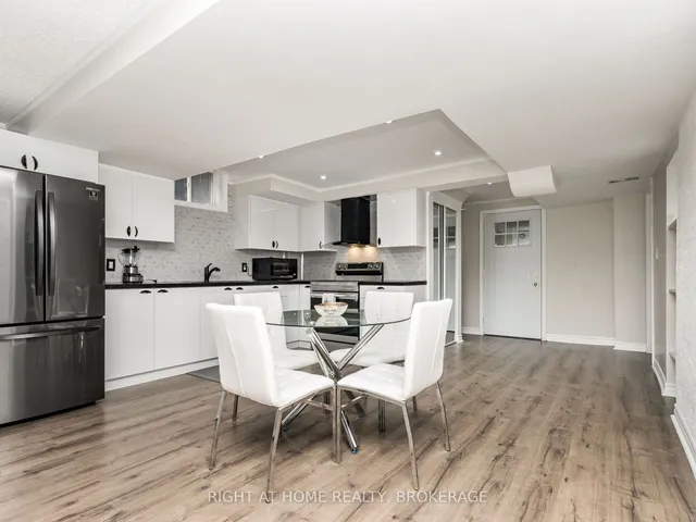 Additional image 6 of 1084 Holdsworth Cres