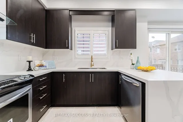 Additional property image - 3067 Max Khan Blvd