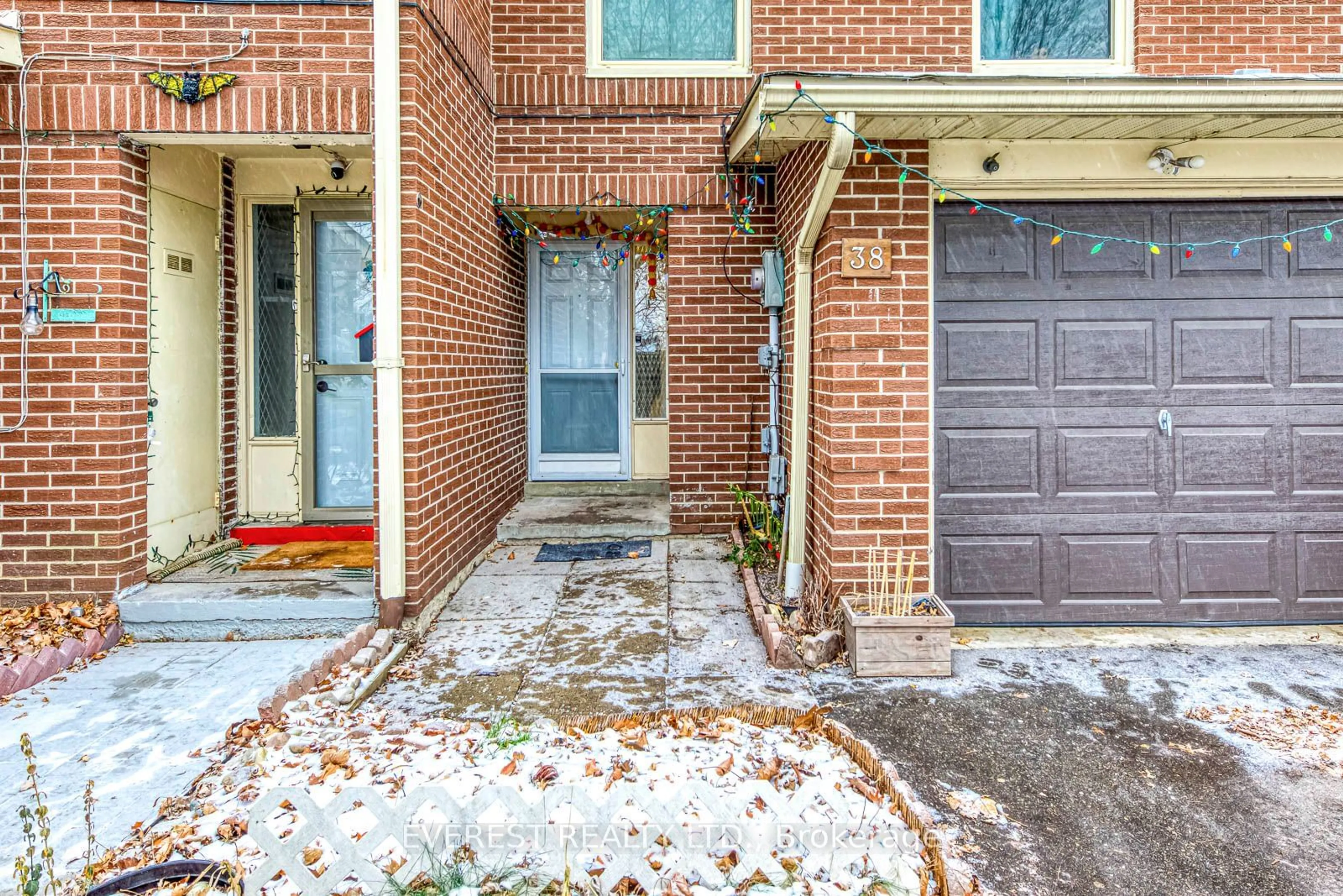 Home with brick exterior material, street for 38 Eden Park, Brampton Ontario L6T 3A5