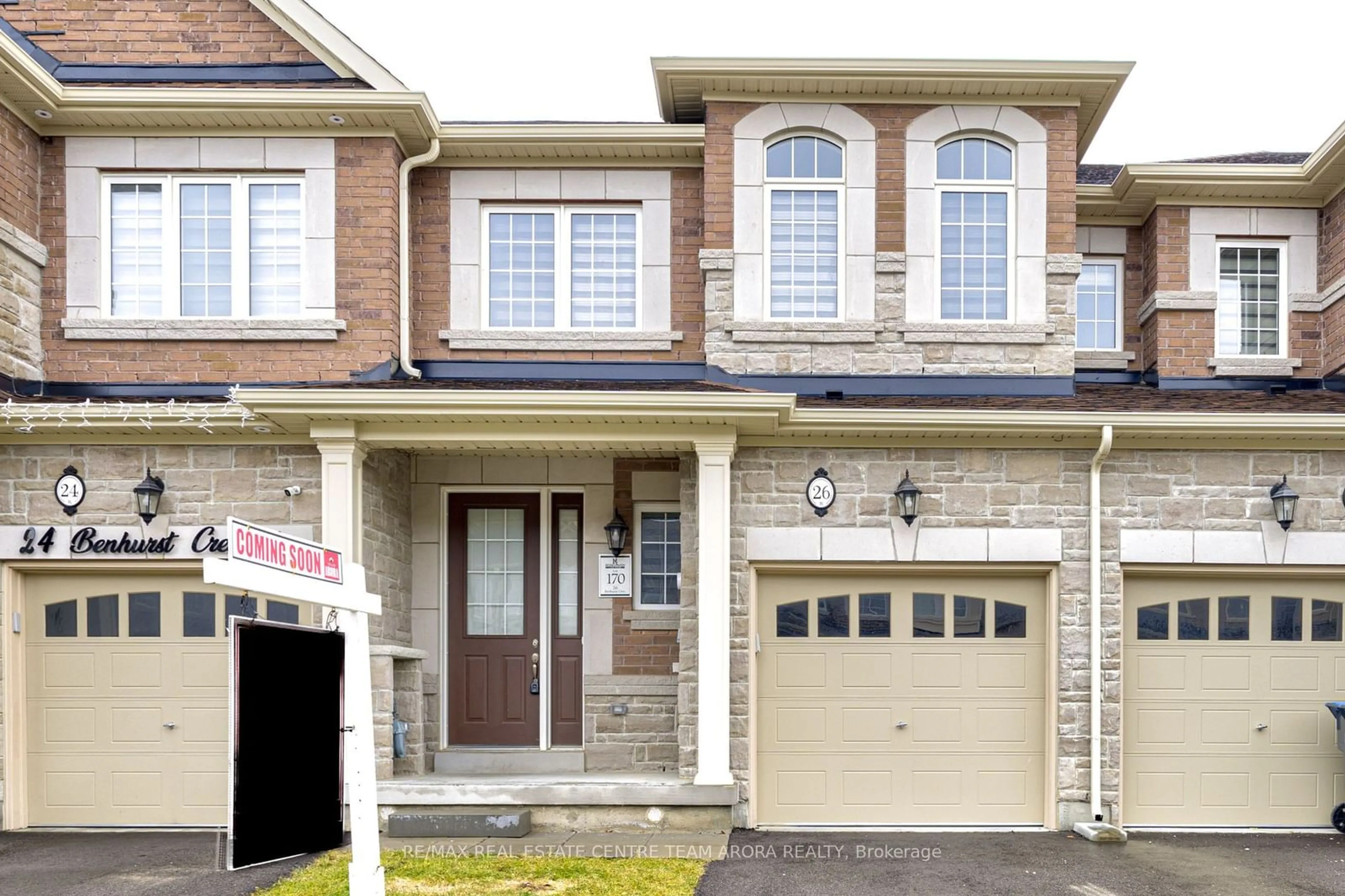 Home with brick exterior material, street for 26 Benhurst Cres, Brampton Ontario L7A 0B7