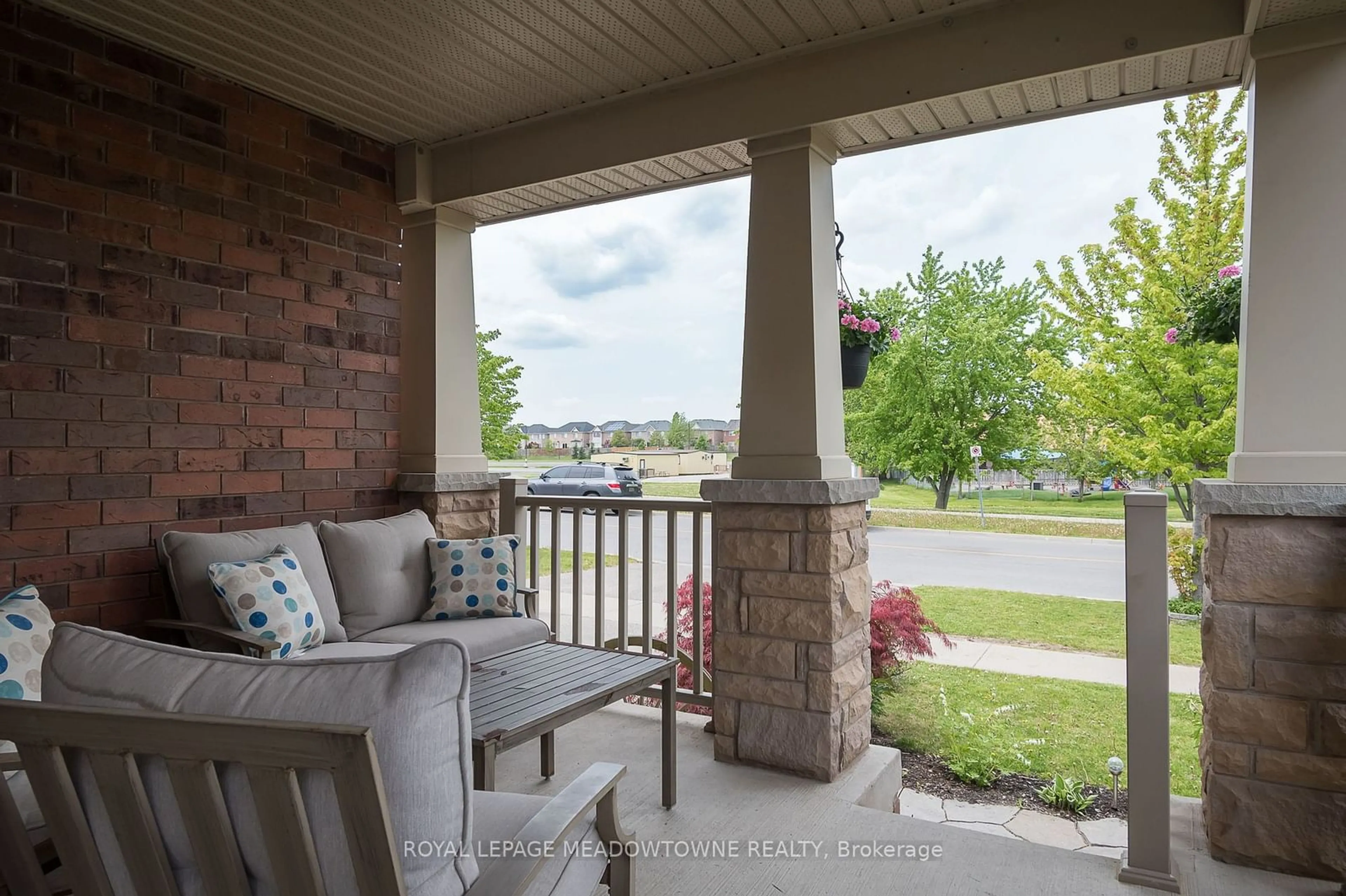 Patio, water/lake/river/ocean view for 988 Clark Blvd, Milton Ontario L9T 6P6