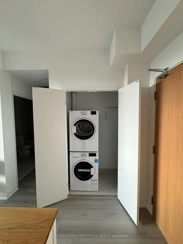 Additional property image - 1787 St Clair Ave Unit 509