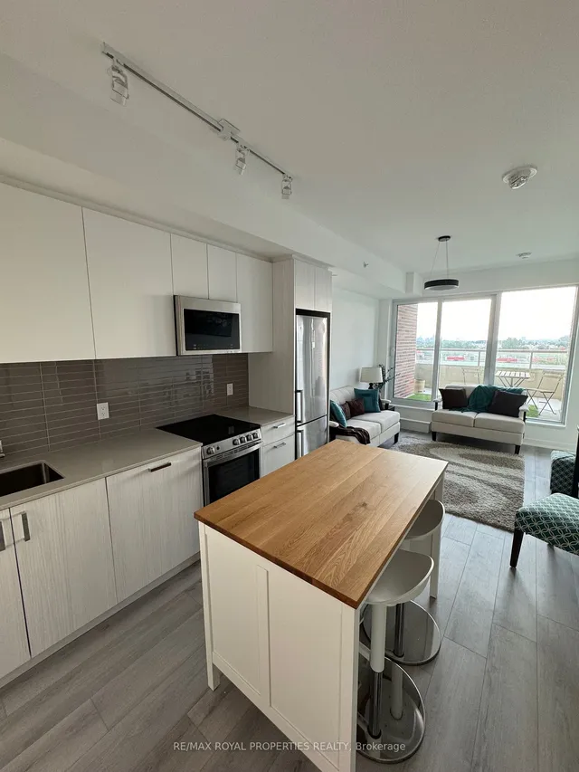 Additional property image - 1787 St Clair Ave Unit 509