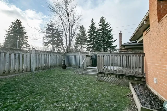 Additional image 2 of 40 Rocky Mountain Cres