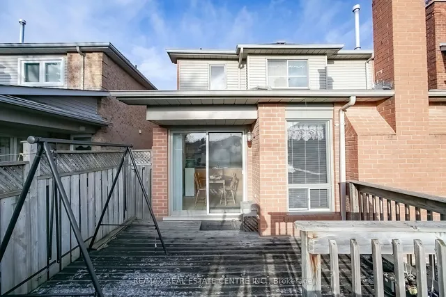 Primary image of 40 Rocky Mountain Cres