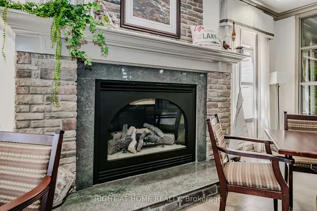 Additional image 8 of 100 Burloak Dr Unit 1214