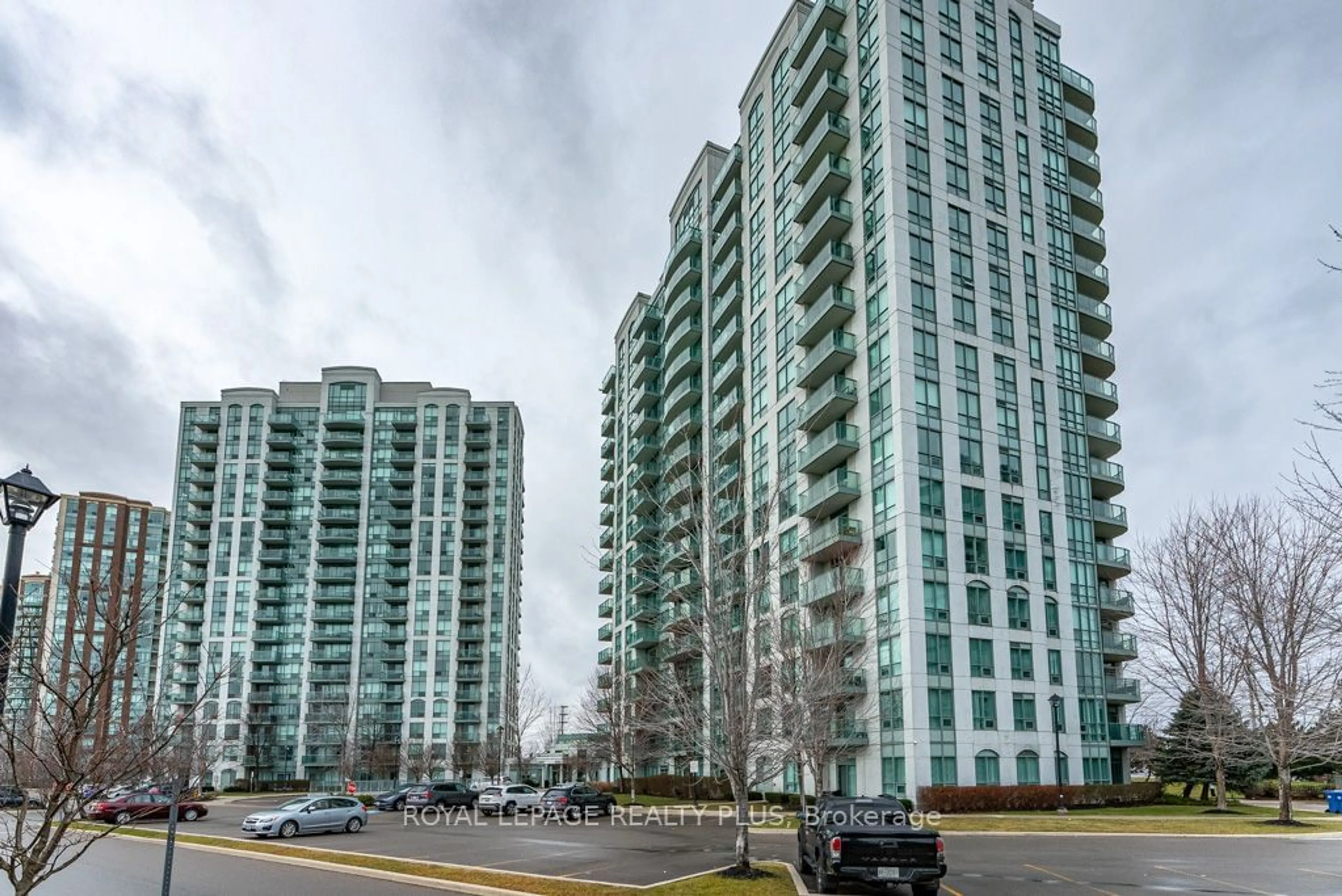 Unknown for 4900 Glen Erin Dr #PH2, Mississauga Ontario L5B 3C2