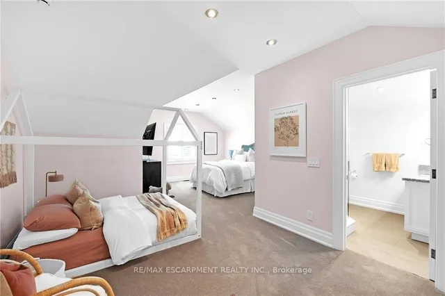 Additional property image - 2642 Bluffs Way