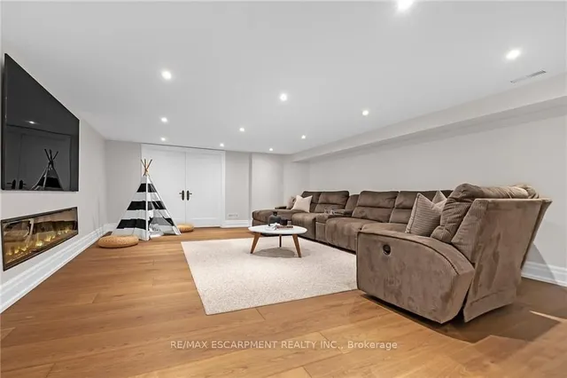 Additional property image - 2642 Bluffs Way